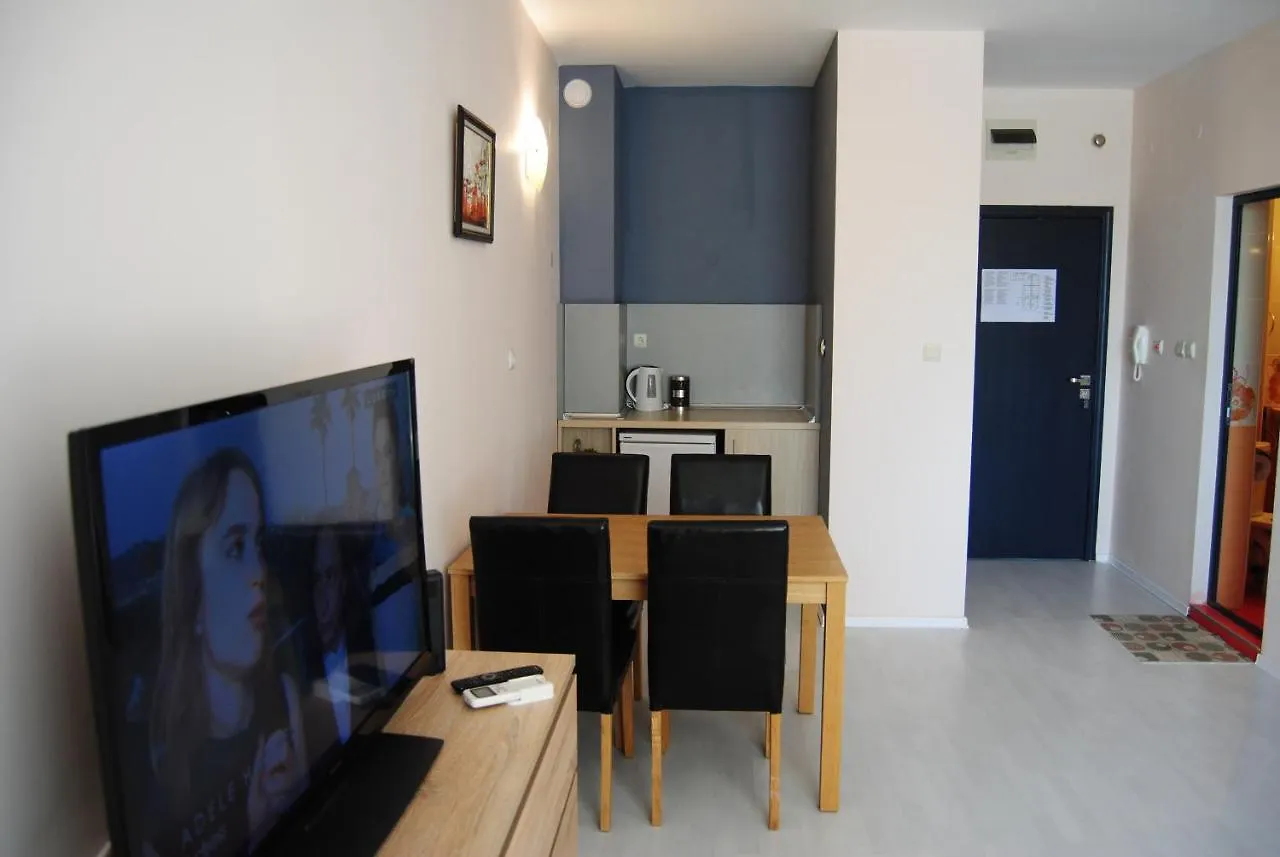 Apartment Yalta Studio Golden Sands Hotel