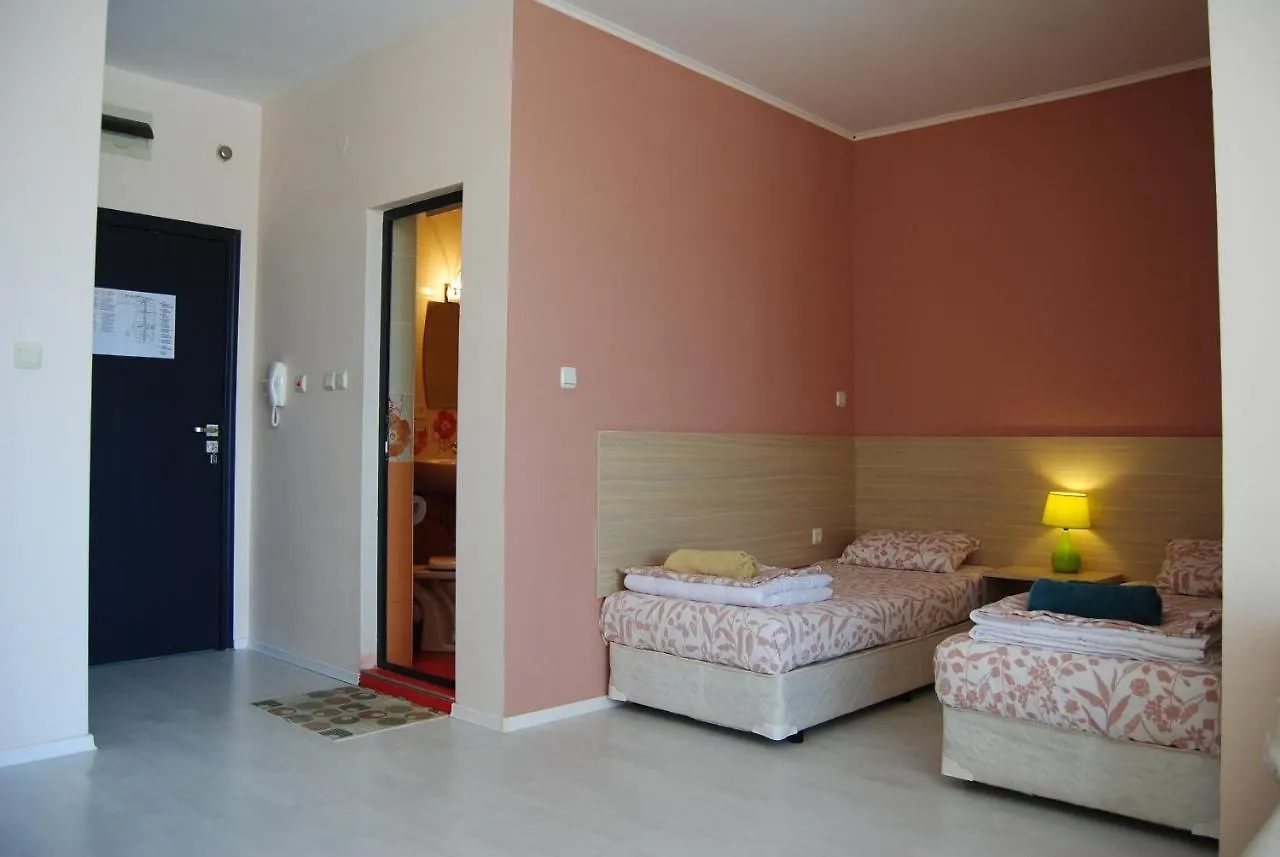 Yalta Studio Golden Sands Hotel Apartment
