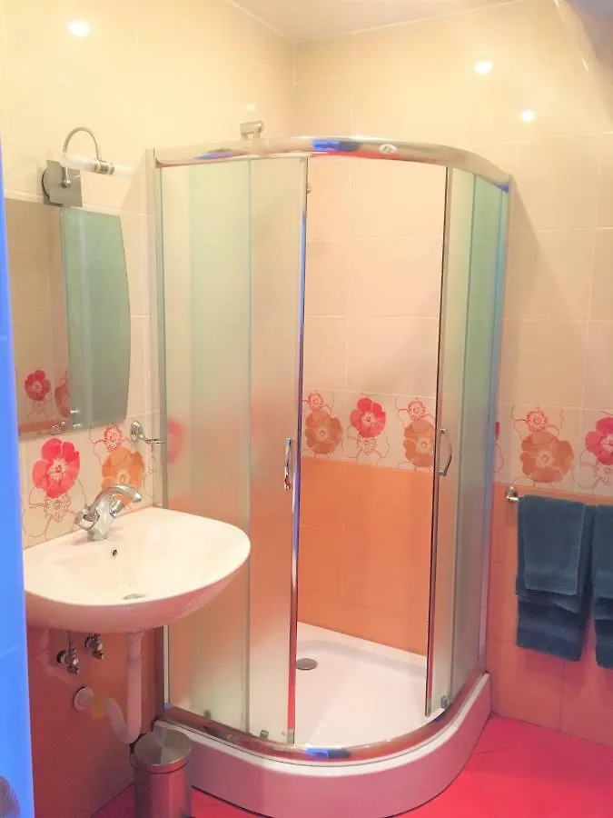 Yalta Studio Golden Sands Hotel
