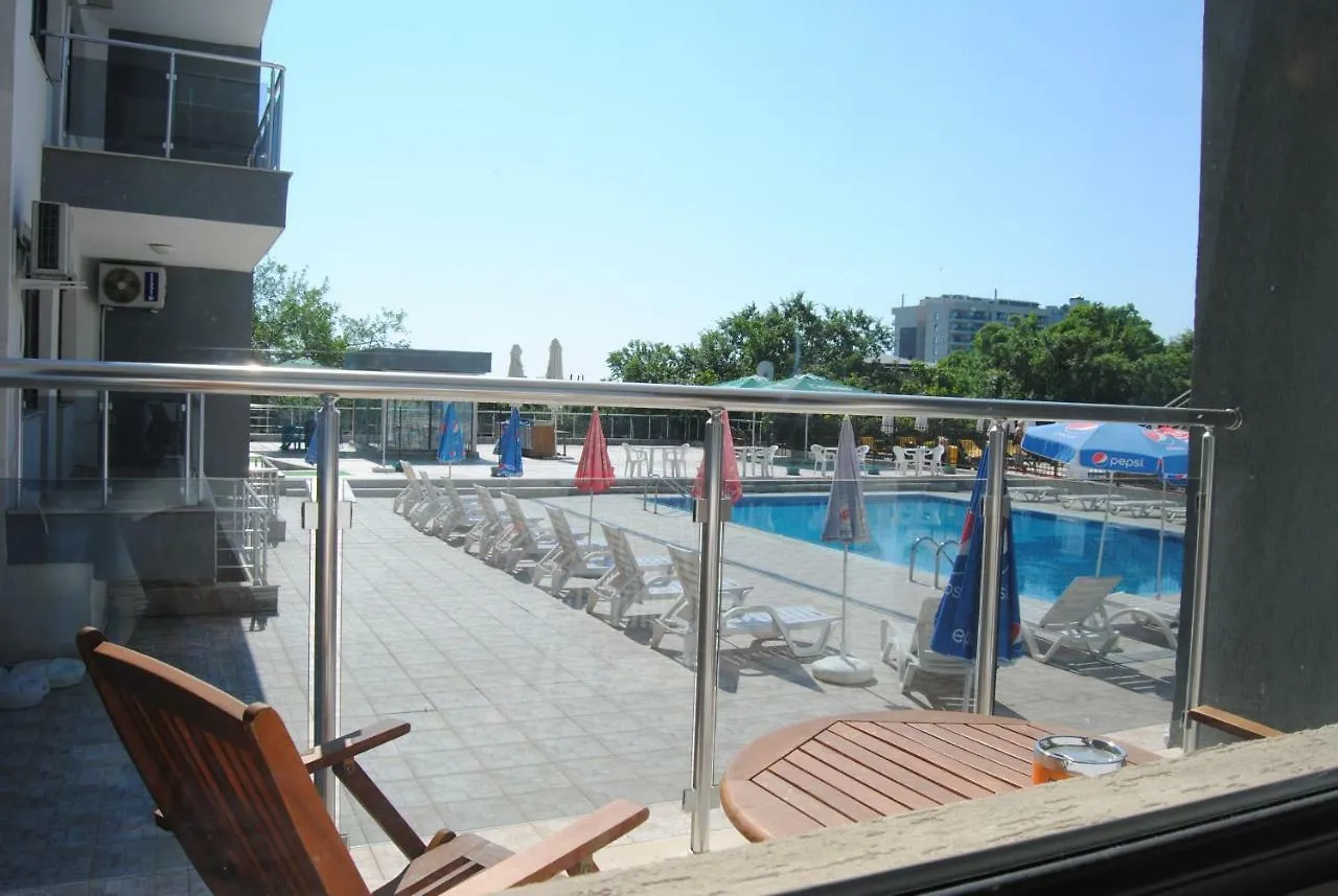 Yalta Studio Golden Sands Hotel Apartment
