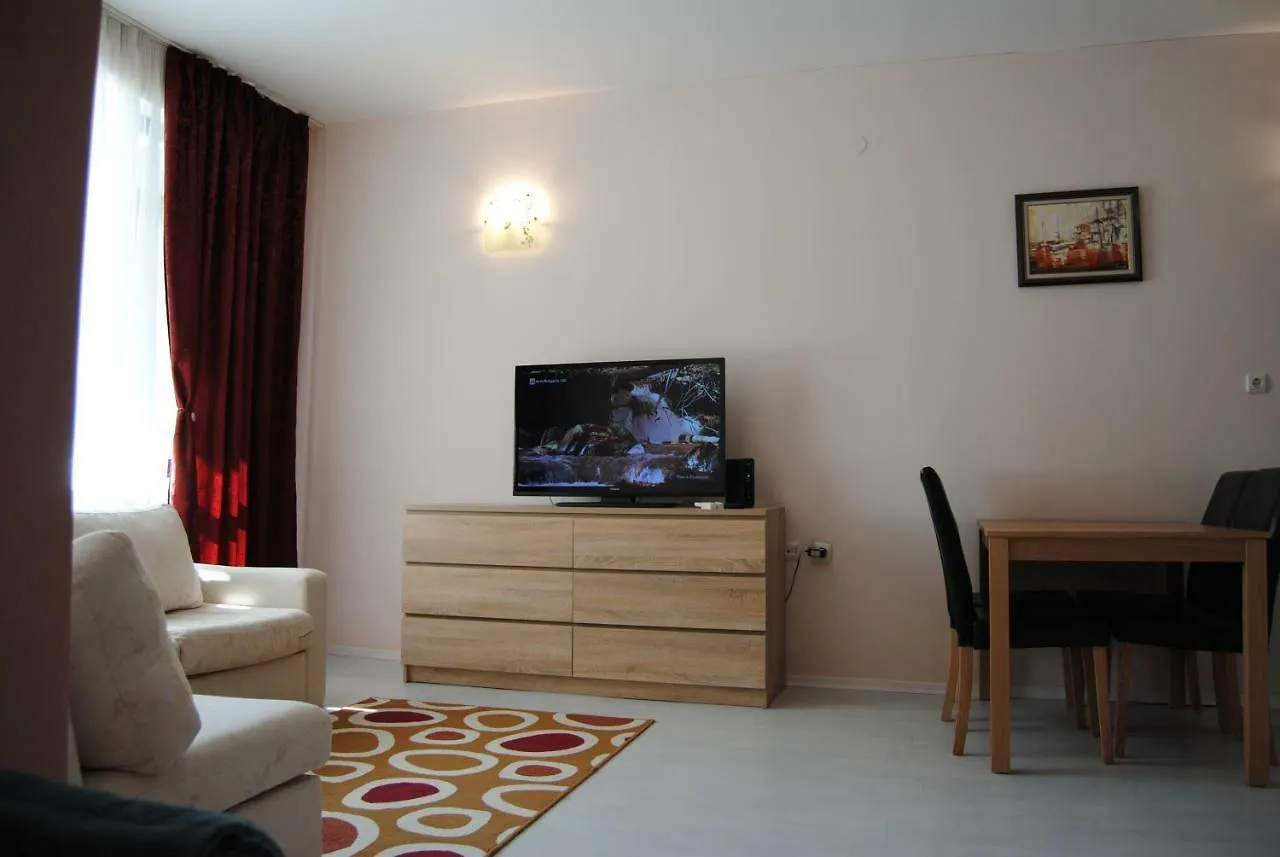 Apartment Yalta Studio Golden Sands Hotel